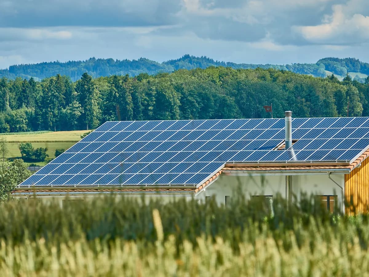 Solar array covering the metal roof of an industrial shed